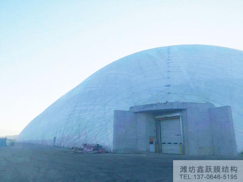 充气膜建筑
